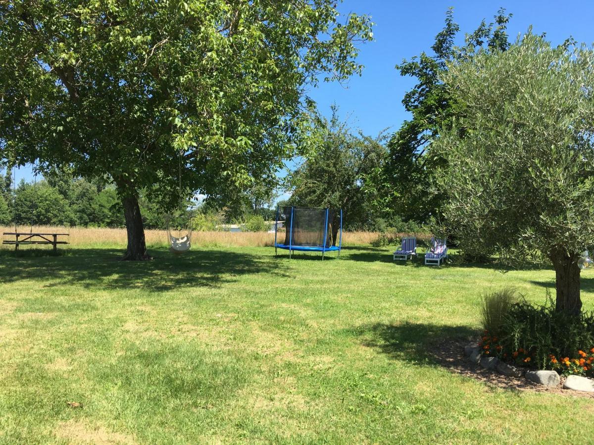 Gite Clodeguy Saint-Sylvestre-sur-Lot Extérieur photo